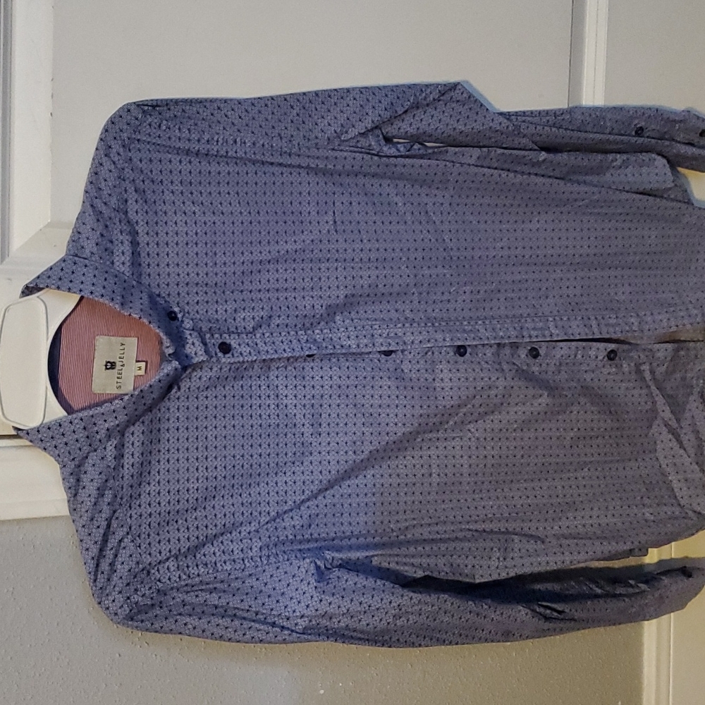 Medium long sleeve Buttoned down